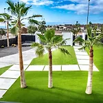 95, Lujo Y Piscina Infinity Villa Costa Adeje (Tenerife)