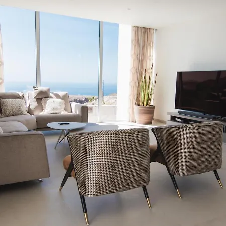 95, Lujo Y Piscina Infinity