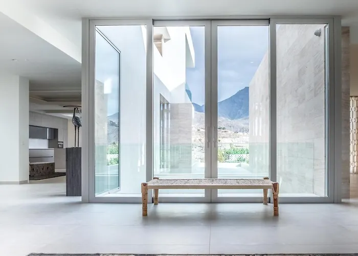 95, Lujo Y Piscina Infinity Βίλα